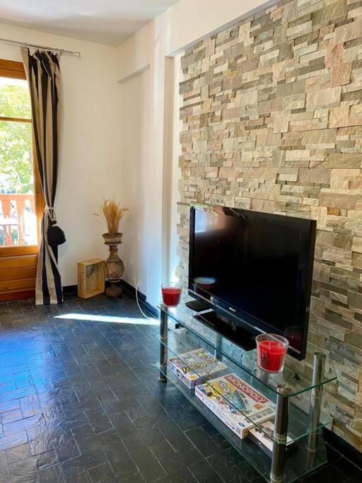Charmant Appartement Renove Au Coeur Du Village Saint-Martin-Vésubie Exteriör bild